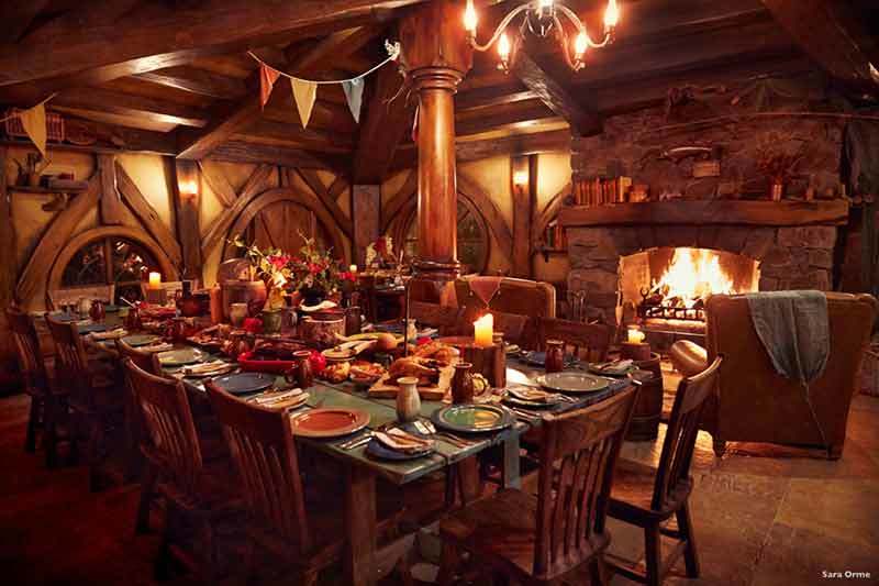 Hobbit Decor Hobbit House Entrance Lo-rd of The Rin-gs Inspired Elevenses  Kitchen Clock Hobbit Meals Hobbit Dinner Meal : : Home